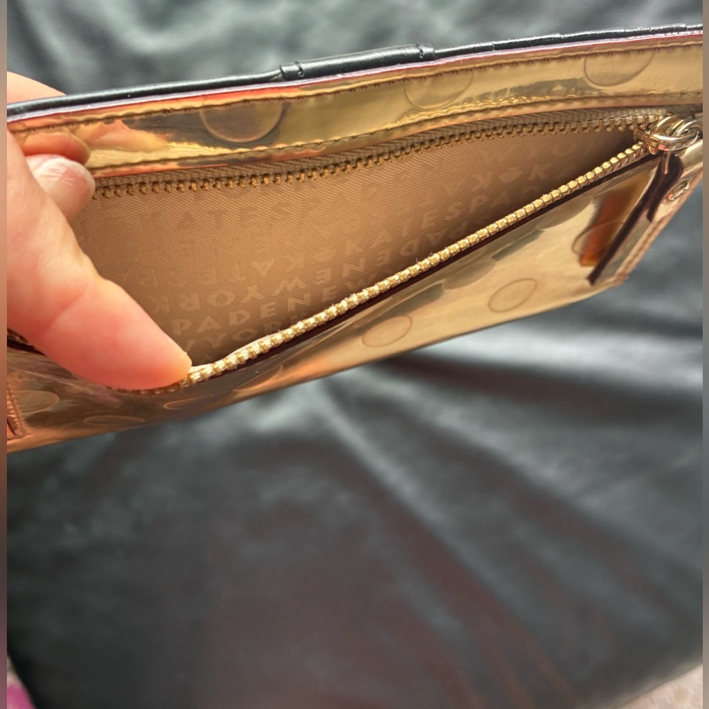 Kate Spade Wallet - Picture 5 of 8
